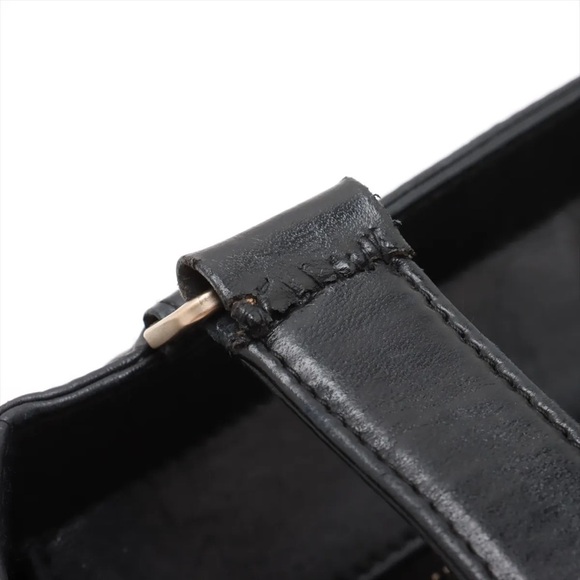 Authentic Pre-Loved Chanel CC Lambskin Chocolate Bar Tote
COA Included - Picture 12 of 16